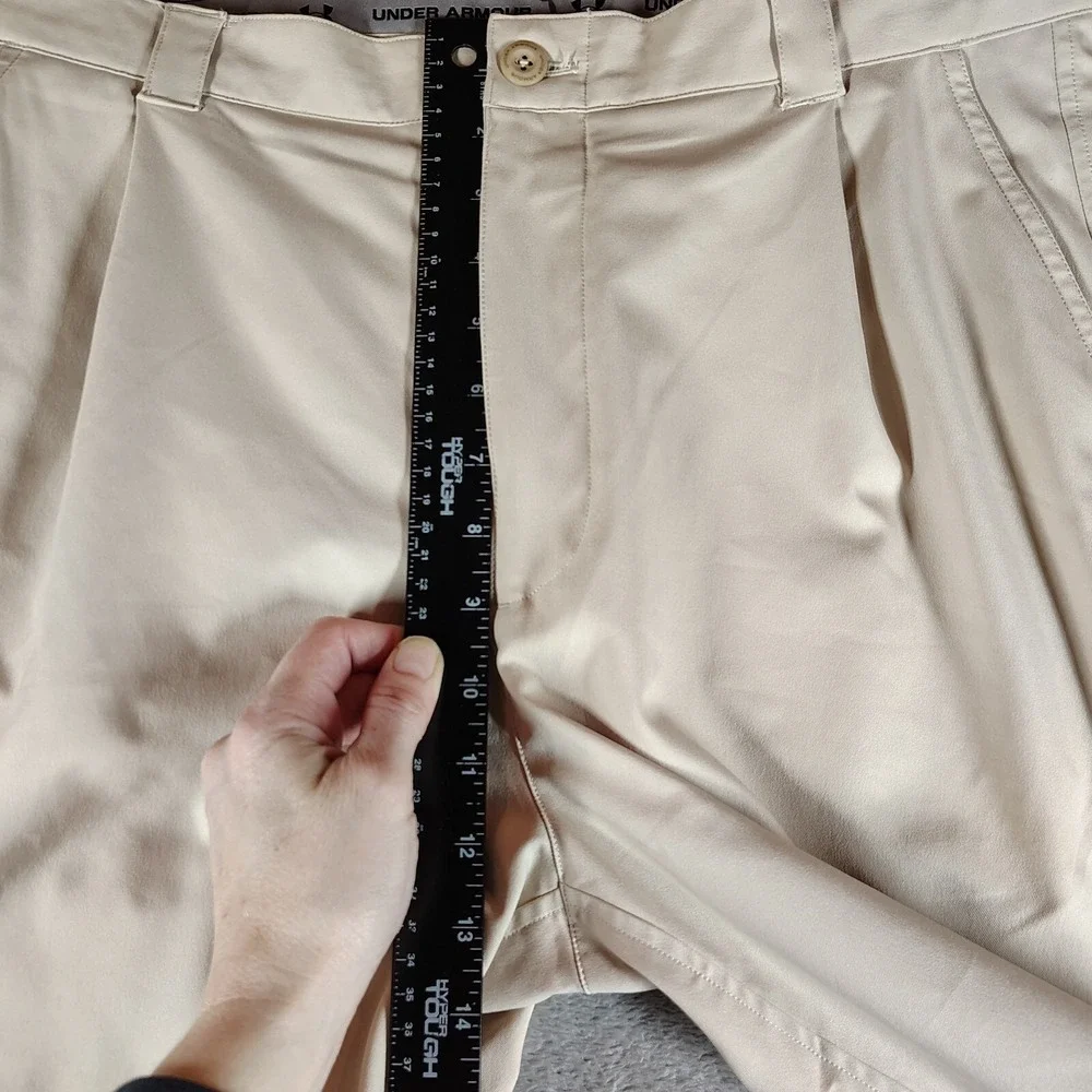 Under Armour Pants Mens 34x32 Khaki Performance Golf Chinos Stretch Casual Pleat